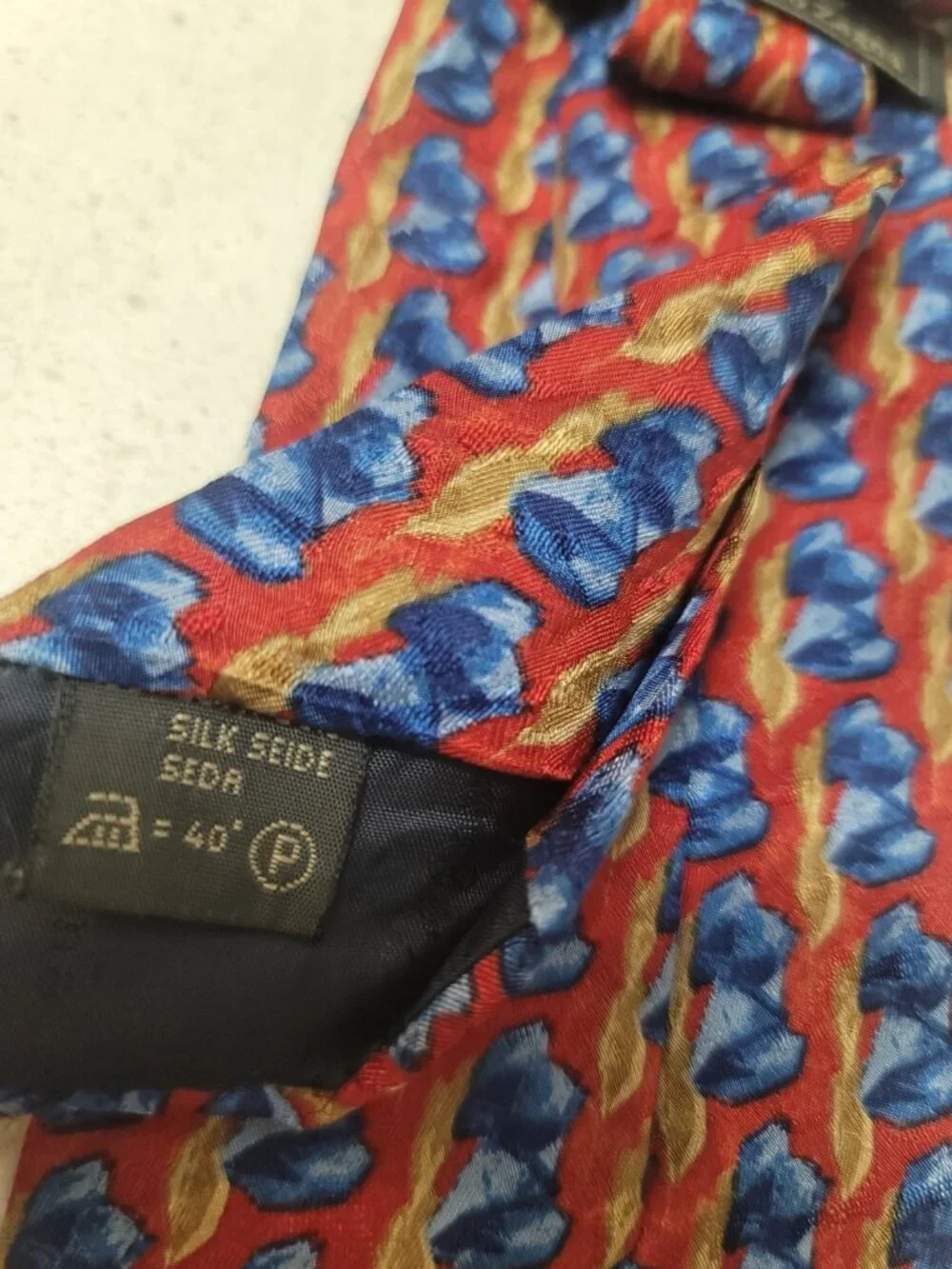 Ermenegildo Zegna Silk Tie Red Blue Tan Geometric